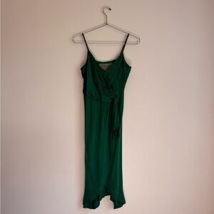 ANTHROPOLOGIE SATIN LIKE EMERALD GREEN DRESS NWT SIZE 2